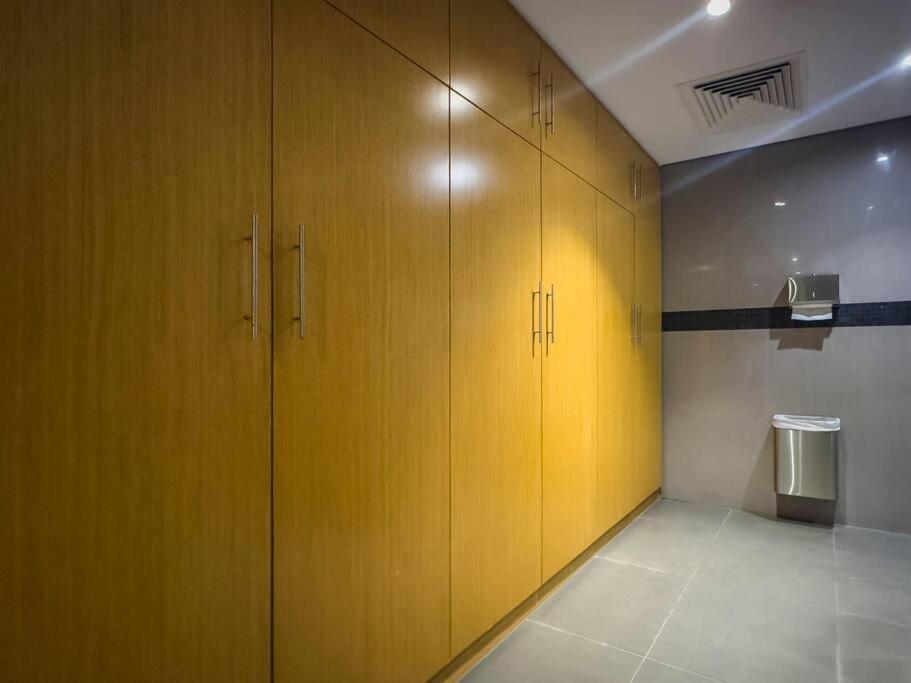 First Class Stylish In With Gym, Pool, And Free Parking * Dubai